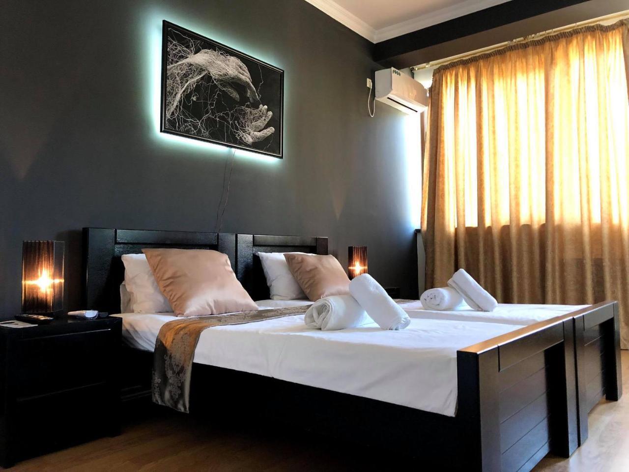 Hotel Tipsy Tbilisi Ngoại thất bức ảnh